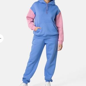 Kari Traa Blue and Pink Sweat Set